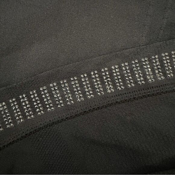 Athleta Black Longline Ruched Maternity Workout Top - Picture 9 of 11